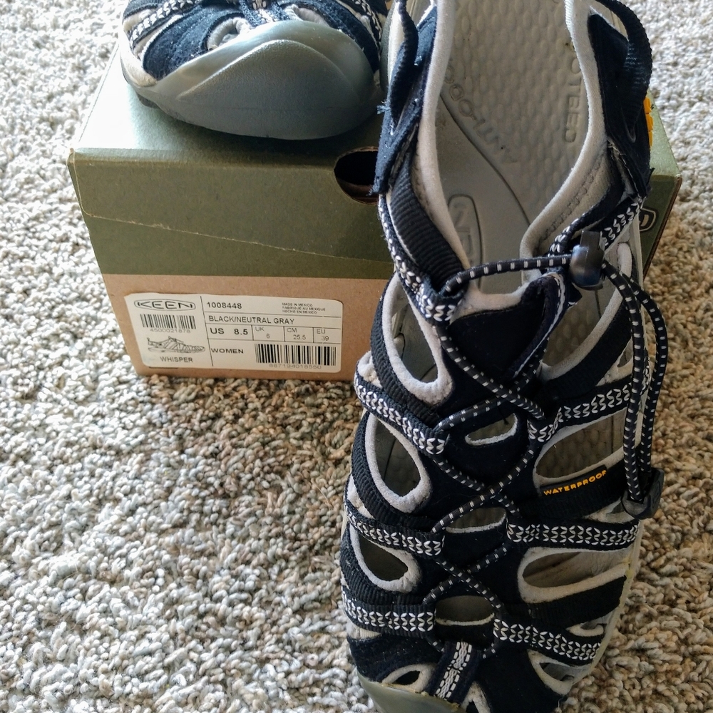 Keen Whisper sandals